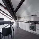 Duomo Loft In The City Centre By Dimorra