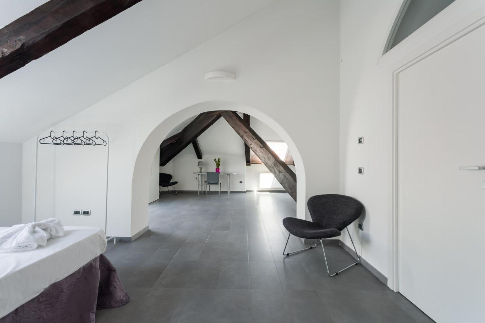 Duomo Loft In The Centre By Dimorra Apartment *