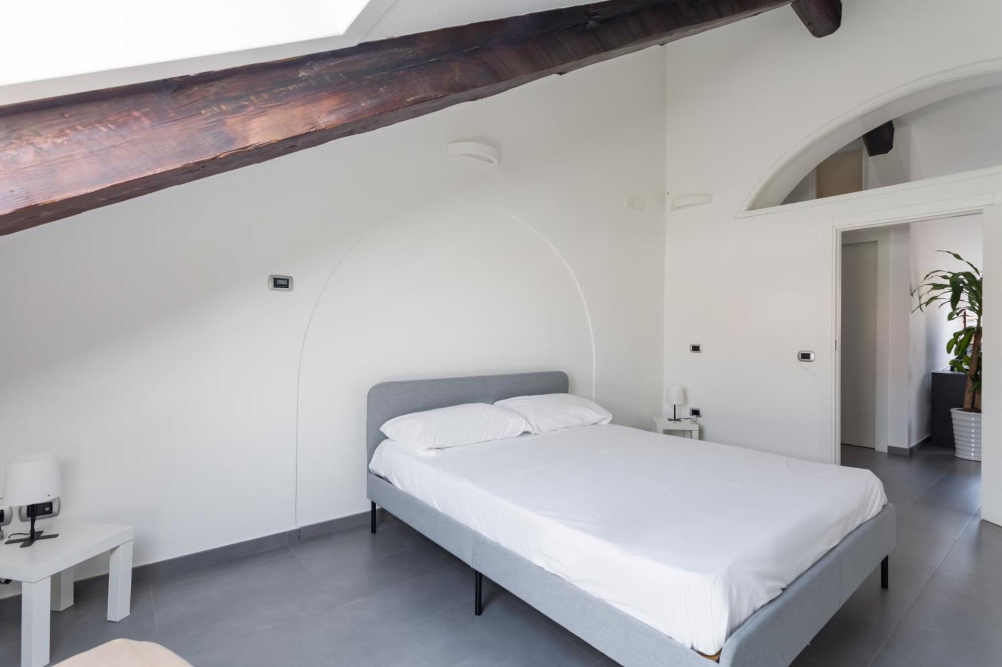 Duomo Loft In The Centre By Dimorra Naples