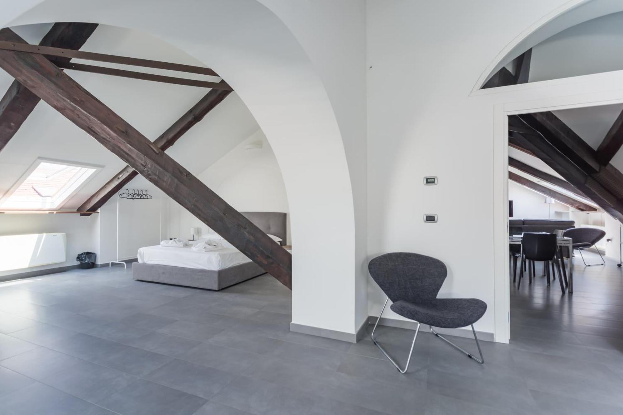 Duomo Loft In The Centre By Dimorra Naples